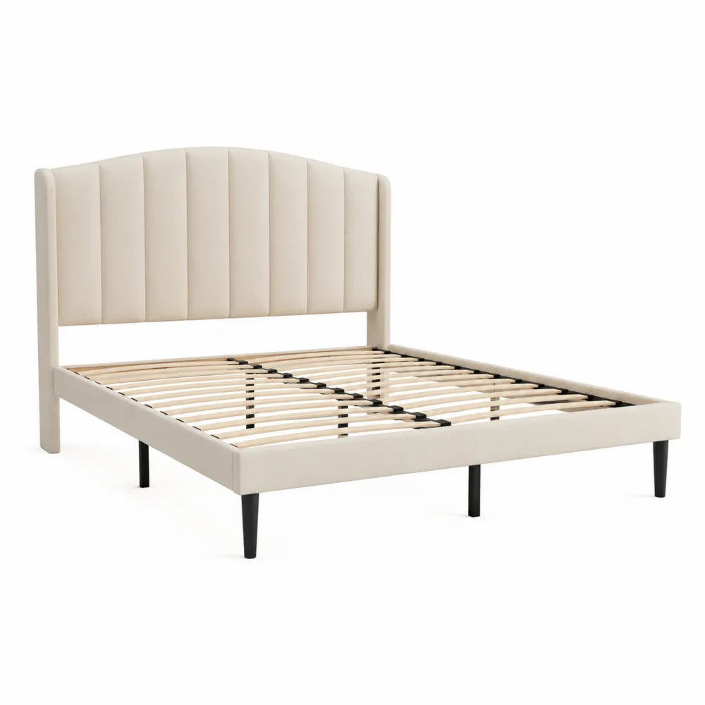 Letto matrimoniale in tessuto con struttura in legno