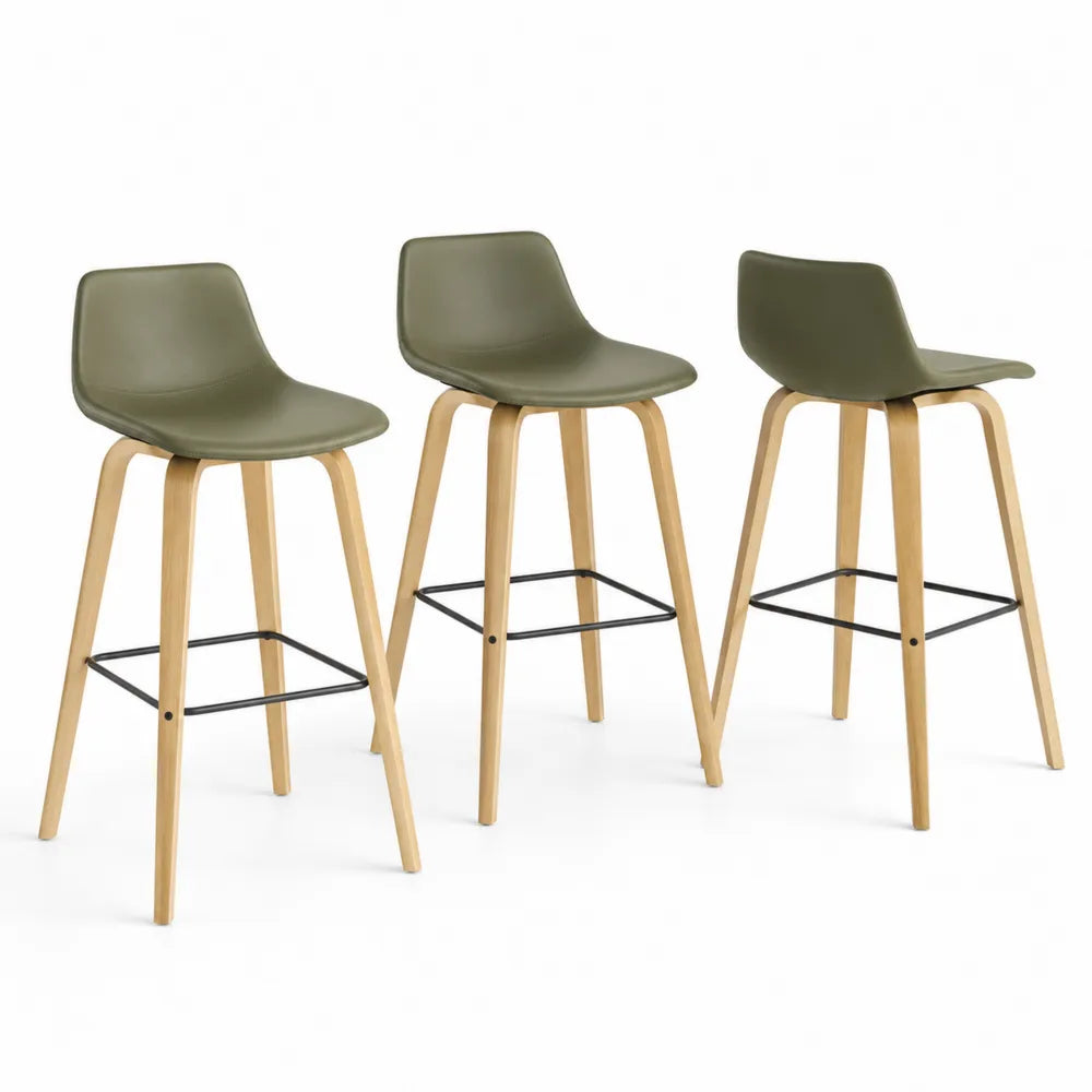 Set di 3 sgabelli da bar in plastica con gambe in legno